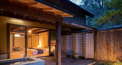Arifuku Onsen Nushiya