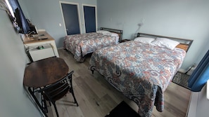 Standard Cabin, 2 Double Beds, Garden View