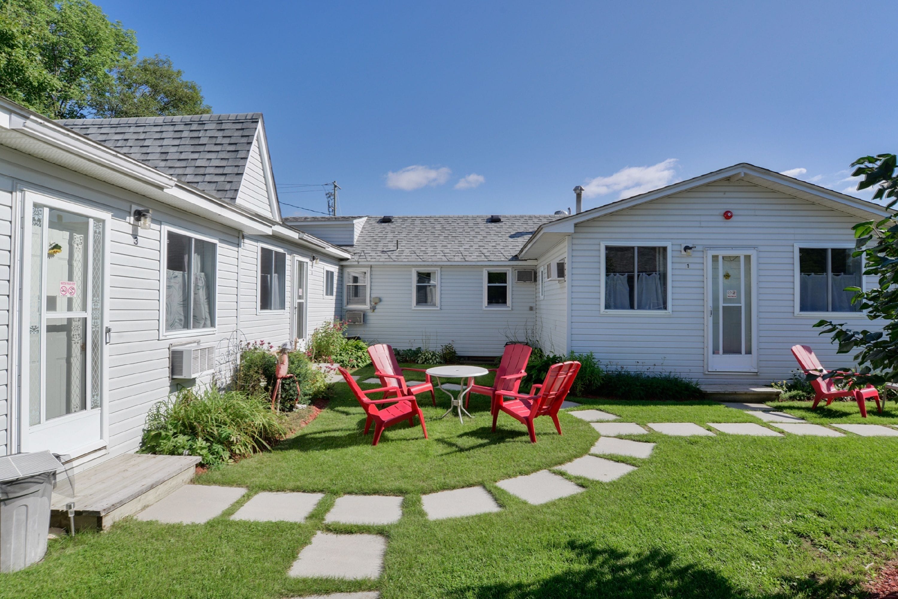 Standard Cabin, 2 Double Beds, Garden View | Garden view