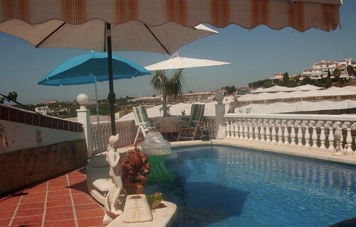 Quiet, cheerful apartment as the crow flies 300m from the beach