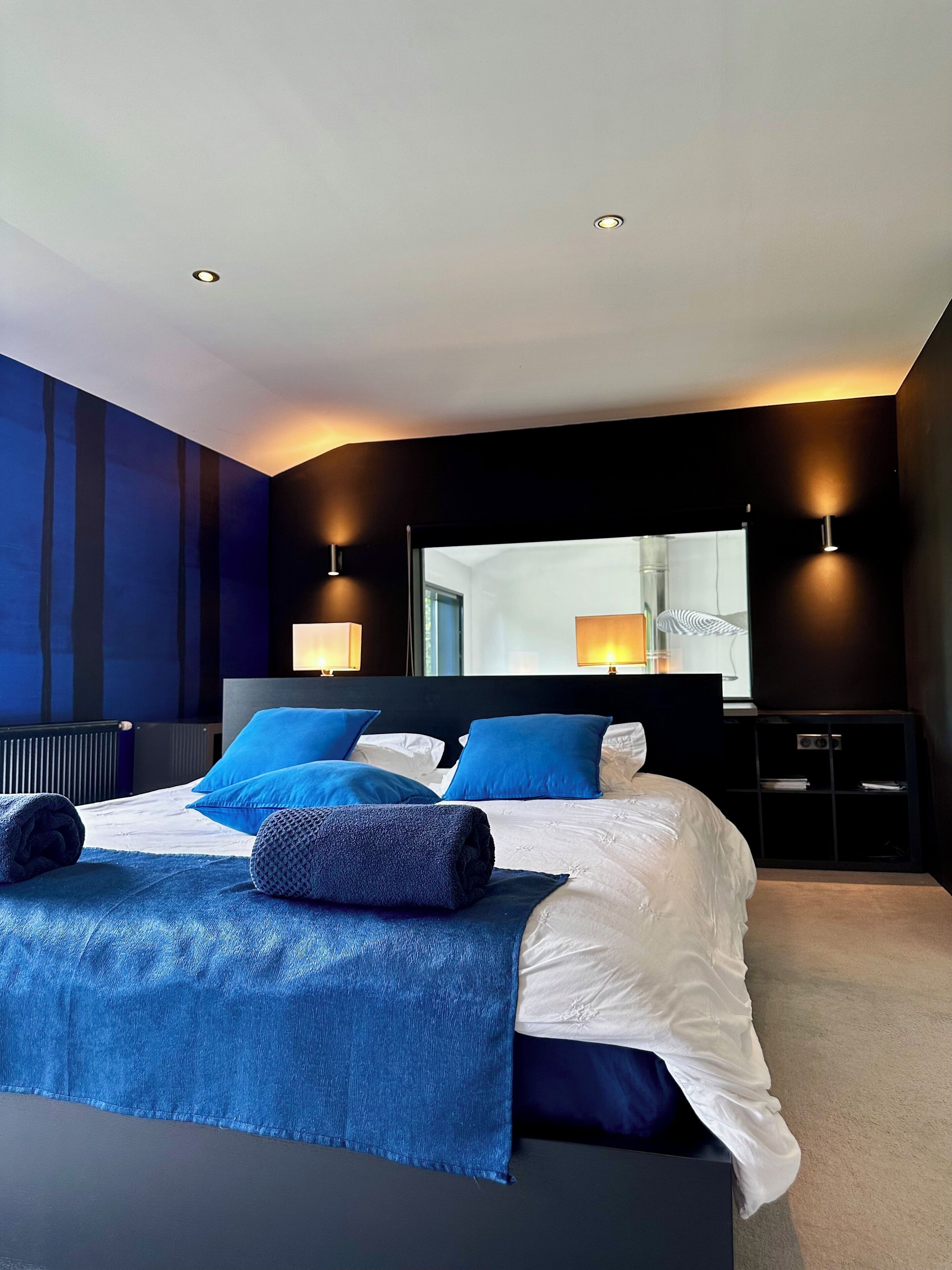 7 bedrooms, iron/ironing board, travel crib, free WiFi