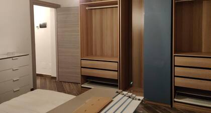 Newly renovated apartment, modern, international touch