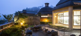 Hotel Silk Onsen Yamabiko