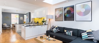 23 Bishopgate Street -  a family break that sleeps 4 guests  in 2 bedrooms