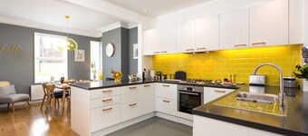 23 Bishopgate Street - a family break that sleeps 4 guests in 2 bedrooms
