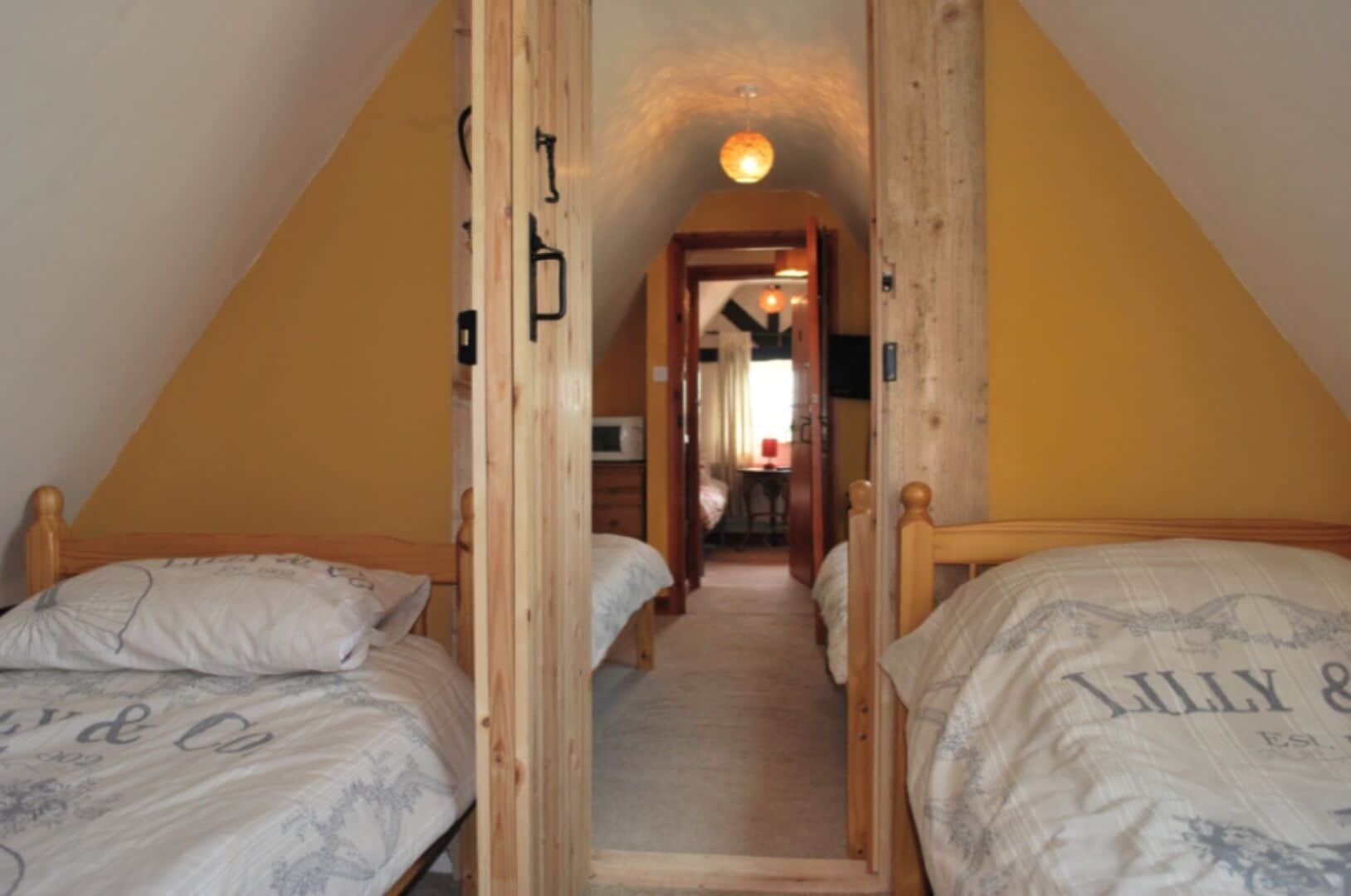 5 chambres, Wi-Fi, draps fournis