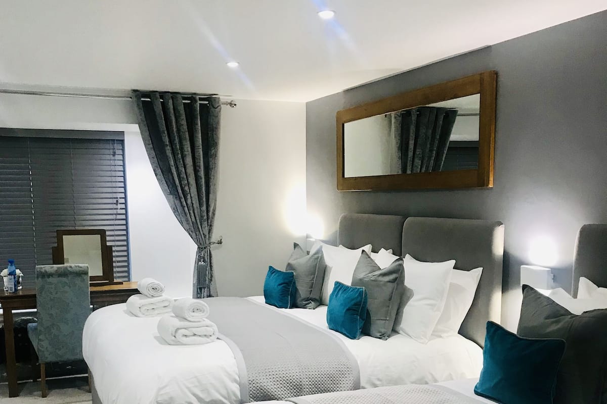Family Studio Suite, Multiple Beds