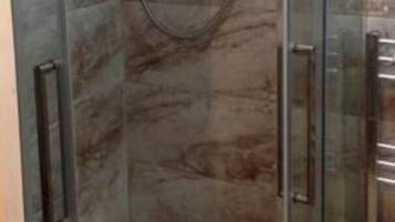 Comfort Studio Suite, 1 Double Bed | Bathroom | Shower, rainfall showerhead, free toiletries, hair dryer