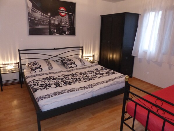 2 chambres, Wi-Fi, draps fournis