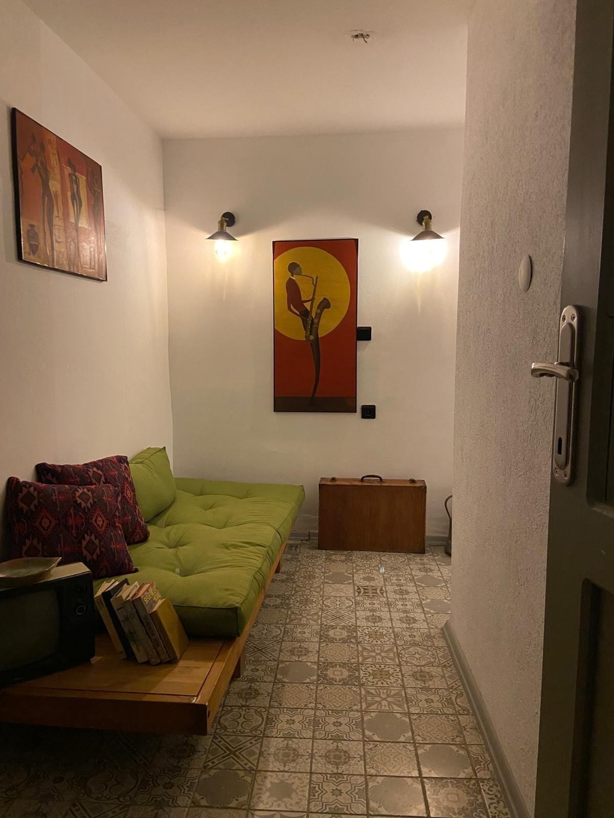 時尚複式房屋, 多張床, 海景 | 客廳 | 24 吋LCD 電視連有線電視頻道、電視
