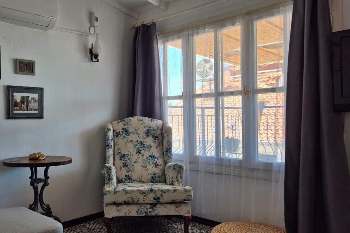 Habitación doble, vista al mar | Escritorio, espacio para trabajar con laptop y wifi gratis
