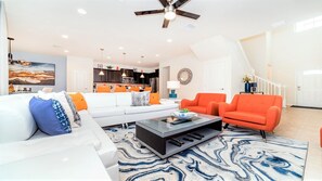 Smart TV, video games, DVD player, table football - Best Rate 5BR/Pool/Games/Themed Room Near Parks (Kissimmee)