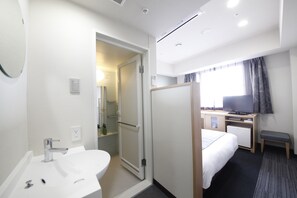 办公桌、笔记本电脑工作区、熨斗/熨板、免费 WiFi