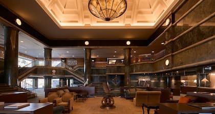 Mission Hills Country Club