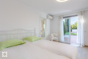 4 chambres, fer et planche Ă repasser, Wi-Fi gratuit