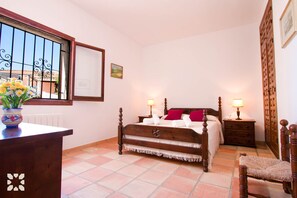 3 chambres, fer et planche Ă repasser, Wi-Fi gratuit