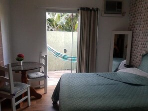 Design Suite, Pool Access | View from room - Recanto do Sul (Florianópolis)