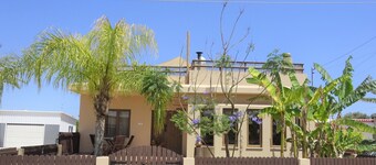 Rustic House is a lovely, spacious detached villa located