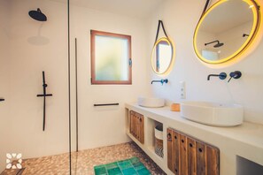 Bathtub, hair dryer, bidet