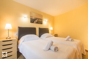 2 chambres, fer et planche Ă repasser, Wi-Fi gratuit