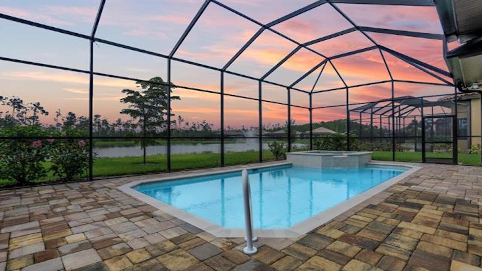 Weekly Vacation Rentals in Fort Myers