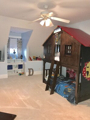 3 bedrooms