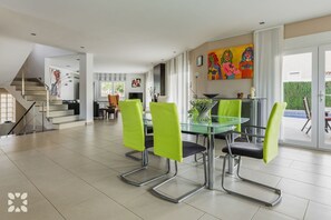 Dineren