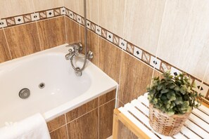 Badewanne, Haartrockner