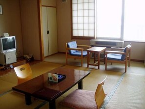 Living room - Yusuge' Lake Haruna SPA Ryokan (Takasaki)