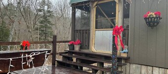 Secluded Ozarks Cabin in the woods - Eminence MO