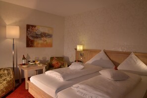 1 bedroom, hypo-allergenic bedding, minibar, in-room safe - Parkhotel zum Stern (Oberaula)