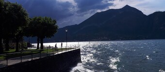 BELLAGIO DREAMS APT ONLY 100MT FROM THE LAKE / BEACH-THE DREAM BETWEEN LAKE AND MOUNTAINS