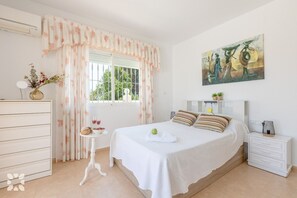 3 dormitorios, tabla de planchar con plancha, wifi gratis