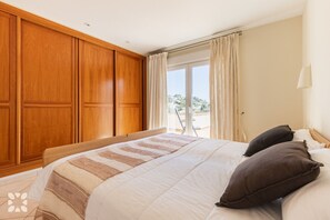 3 chambres, fer et planche Ă repasser, Wi-Fi gratuit