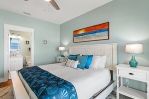 4 bedrooms, iron/ironing board, free WiFi, bed sheets - Piper’s Pointe: 4th of July week now available as a Friday or Saturday check in! (Port St Joe)