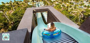 Outdoor pool - Awesome Vacation Deal at Atlantis Resort in  Bahamas on Paradise Island (Paradise Island)