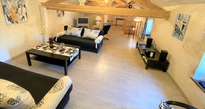 Casa rural en el campo con piscina cerca del Marais Poitevin
