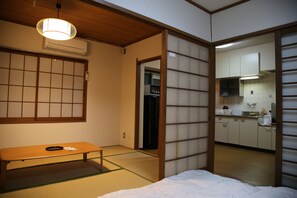 2 室のベッドルーム、WiFi、ベッドシーツ