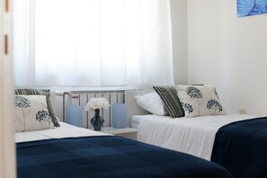 3 Schlafzimmer, Zimmersafe, Schreibtisch, Bügeleisen/Bügelbrett