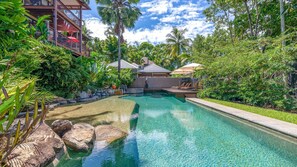 Pool - The Point Villa 10 Port Douglas (Port Douglas)