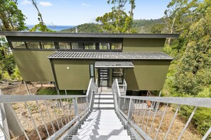 Exterior - Birdsong (Wye River)
