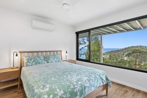 Room - Birdsong (Wye River)