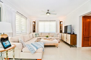 Smart-TV og DVD-spiller