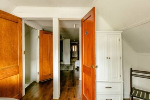 1 Schlafzimmer, Bügeleisen/Bügelbrett, kostenloses WLAN, Bettwäsche