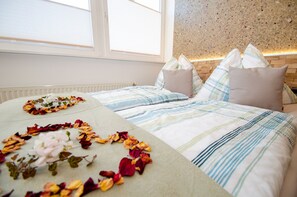 1 bedroom, iron/ironing board, free WiFi, bed sheets - Apartment Nature & Friends - near Kaprun (Piesendorf)