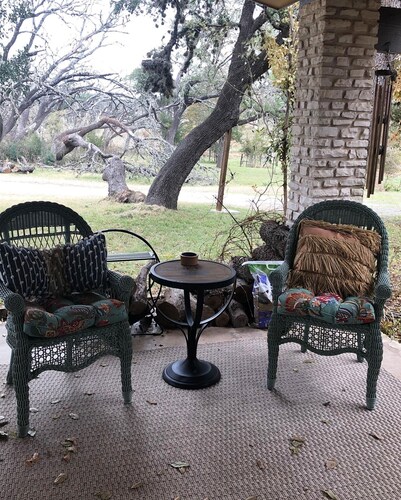 Center Point, Tx   Charming country home in the heart of the Hill Country 
