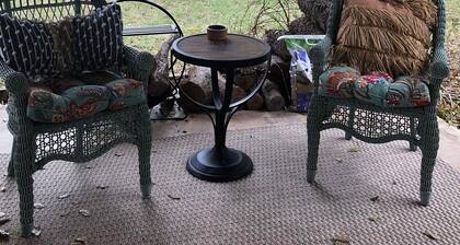 Center Point, Tx Charming country home in the heart of the Hill Country