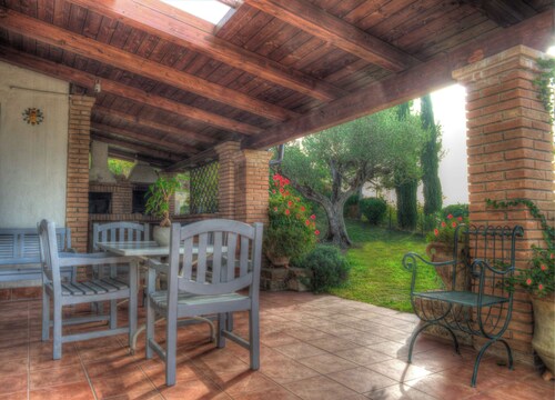 Sarkeep - Villa immergée dans les vignobles de Taurasi