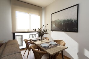 Dining - Penthouse Apartment & Pool Malaga Center  (Malaga)