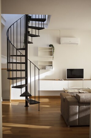 Interior - Penthouse Apartment & Pool Malaga Center  (Malaga)